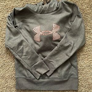 Under armor sweatshirt